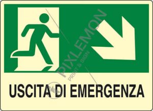 cartello USCITA DI EMERGENZA (scala in basso a destra)