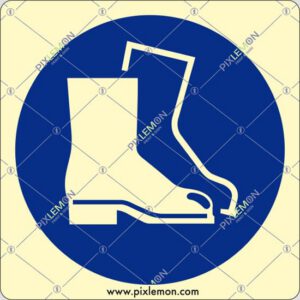 cartello (E obbligatorio indossare le calzature di sicurezza - wear safety footwear)