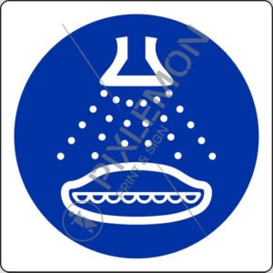 cartello (attivare impianto antincendio a spray d'acqua nella procedura di lancio in mare - start water spray in launch sequence)