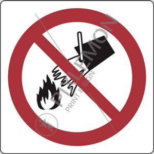 cartello (vietato spegnere con acqua - do not extinguish with water)