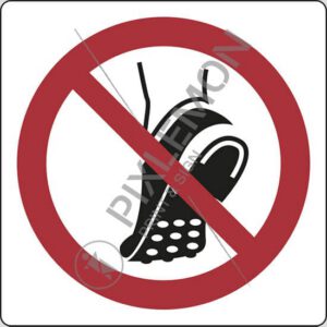 cartello (do not wear metal-studded footwear - non indossare calzature con tacchetti/chiodi)