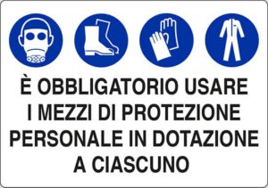 cartello E' OBBLIGATORIO USARE I MEZZI DI PROTEZIONE PERSONALE IN DOTAZIONE A CIASCUNO